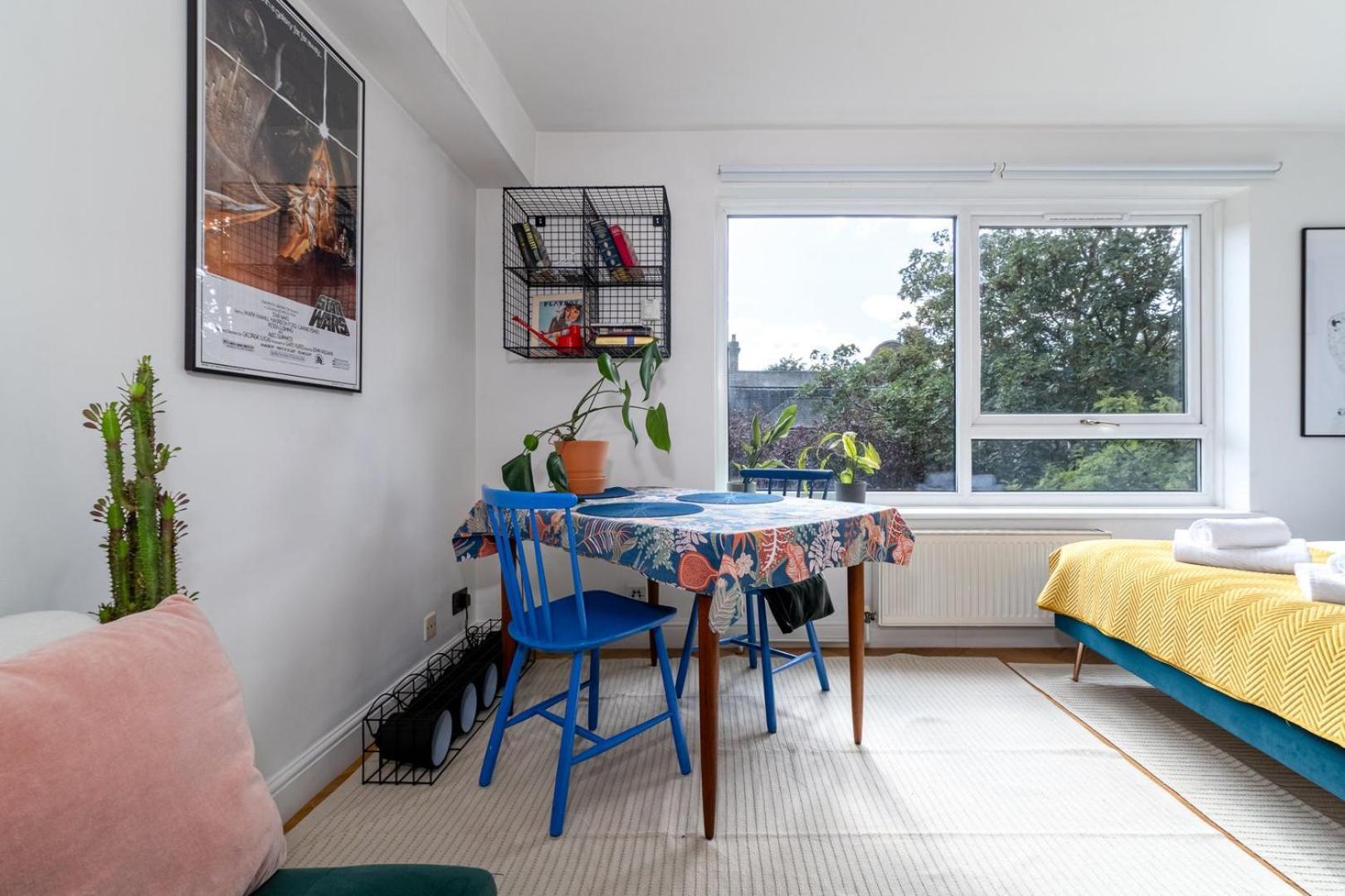 Guestready - Putney Cityscape Convenience *